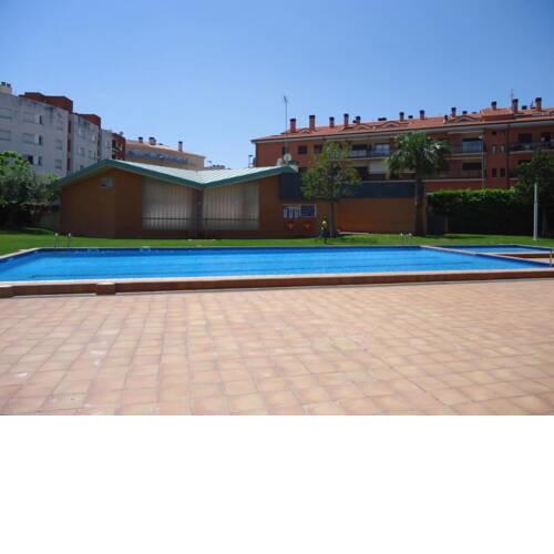 Apartment - 2 Bedrooms with Pool young people group not allowed - 06174