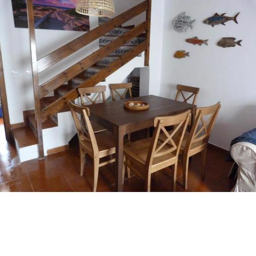 Apartment - 3 Bedrooms - 60147