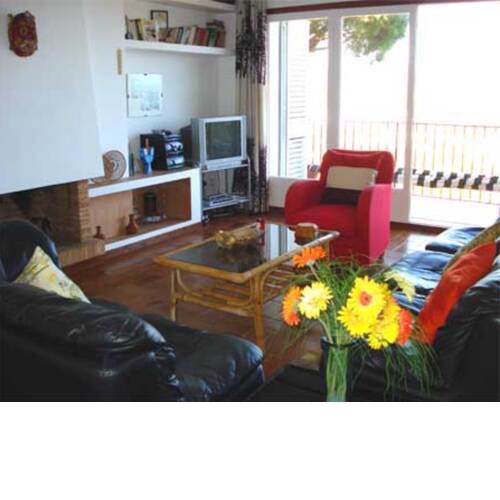 Apartment - 3 Bedrooms with Pool and Sea views young people group not allowed - 04292