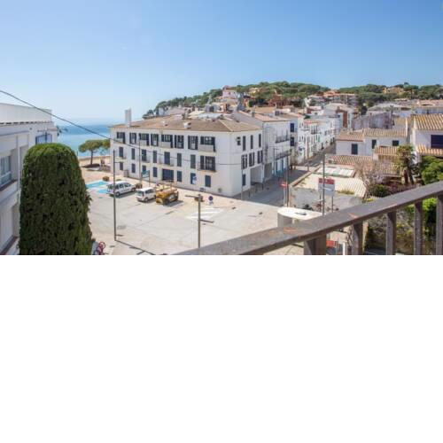 Apartment - 3 Bedrooms with Sea views young people group not allowed - 04786