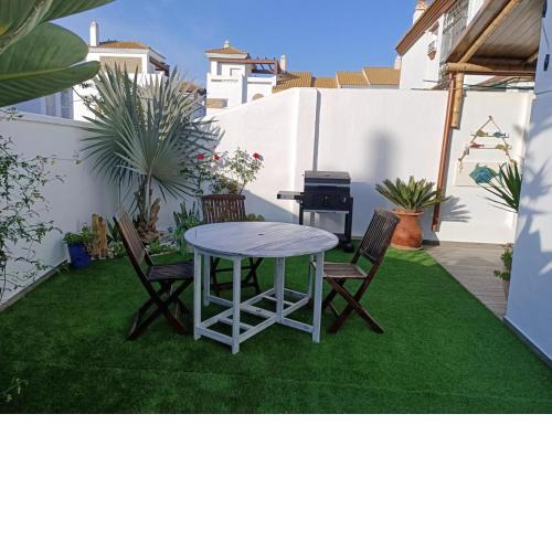 Apartment - 5 Bedrooms with WiFi - 60148