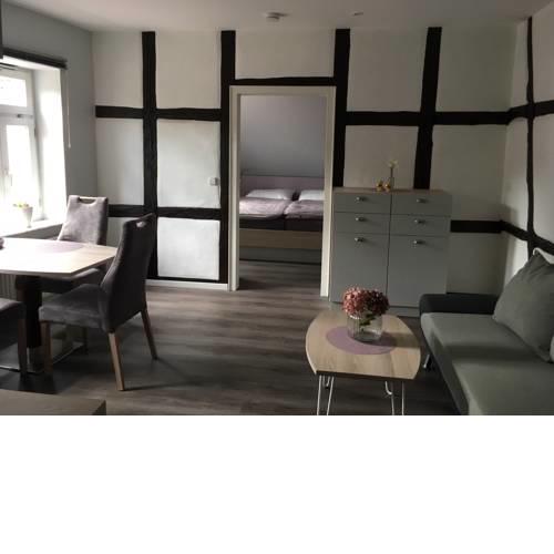 Apartment - neu! Mitten im Ortskern, Fachwerkhaus
