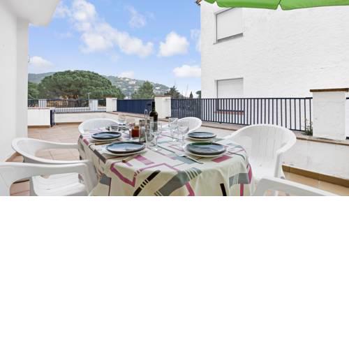 Apartment- Joan