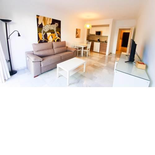 Apartment 100 mtrs to Beach in Pto. Banus-Marbella