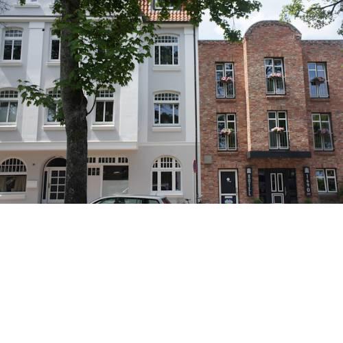 Apartment 1690