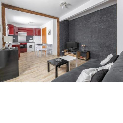 Apartment 250 M from the beach