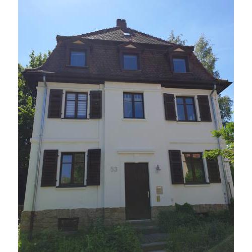 Apartment 28