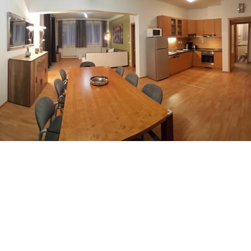 Apartment 503/12