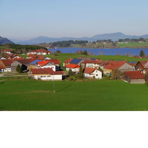 Cozy Holiday Home near Ski Lift in Petersthal