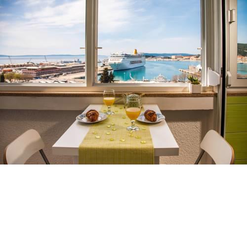Apartment Amazing View