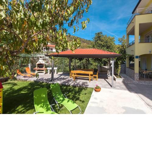Apartment Andrea (MOD142)