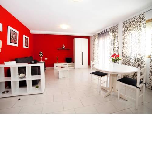 Apartment Apolo VI