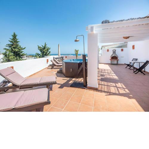 Apartment Atico Marbella Real
