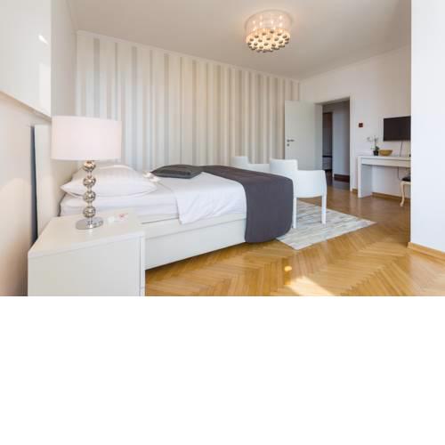 Apartment Banje Beach 3