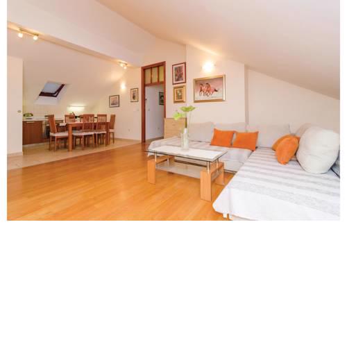 Apartment Bokeljska I