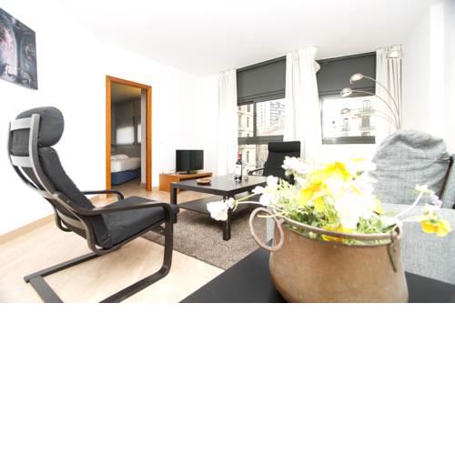 Apartment Bright Sagrada Familia