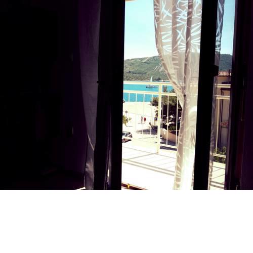 Apartment by the beach
