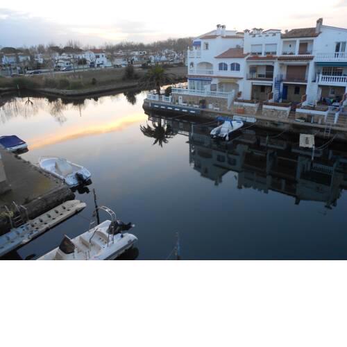 Apartment Carrer Alberes/port Mistral