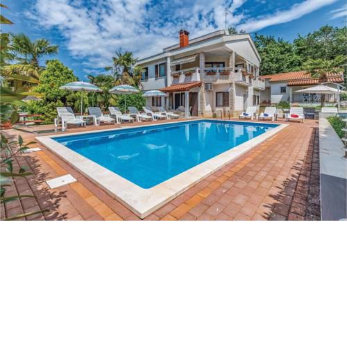 Apartment Cerova II