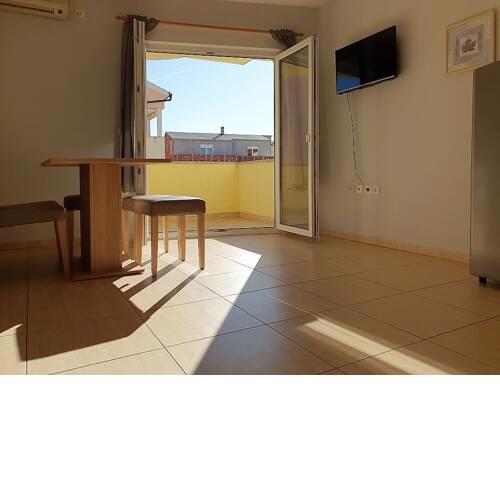 Apartment Damir - Novalja
