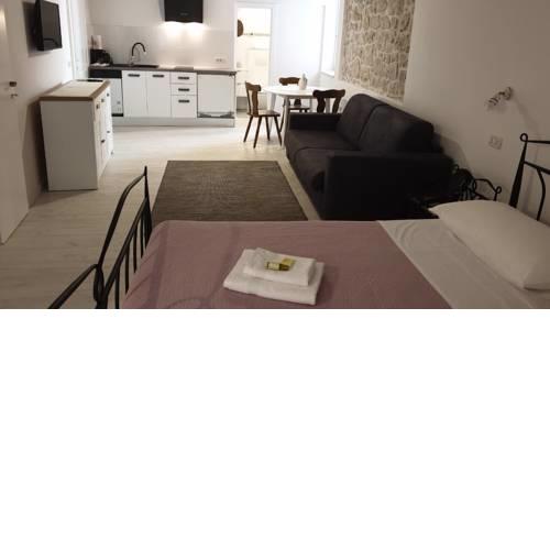 Apartment De Amicis