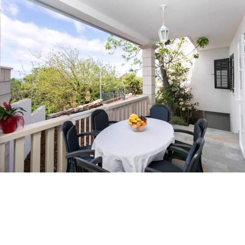 Apartment Debos