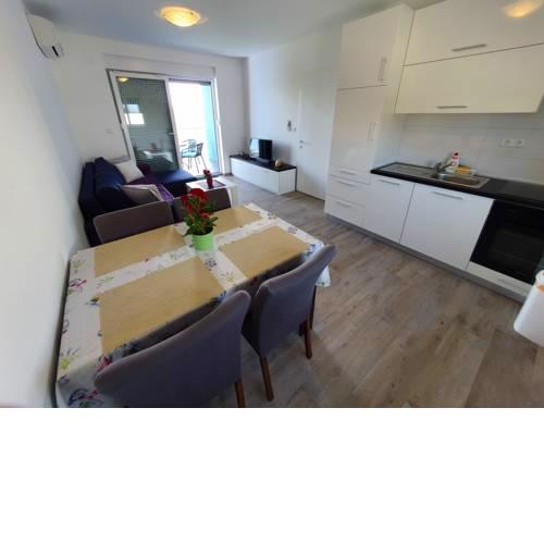 Apartment Deluxe Nin