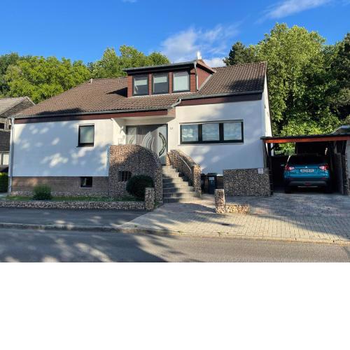 Apartment der 5 Elemente mit Gemeinschaftsbad