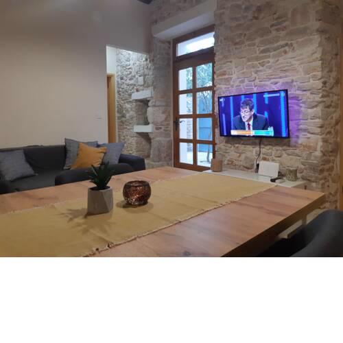Apartment Dina