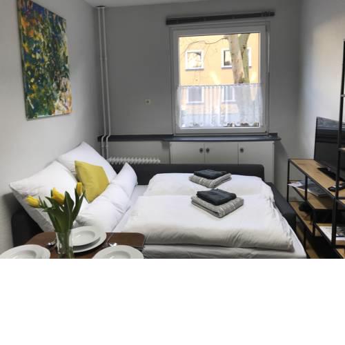 Apartment Duisburg nahe HBF, Uni, Zoo, Messe Düsseldorf, Messe Essen