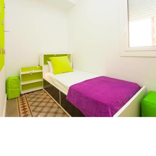 Apartment Eix.Dret:Roger de LLúria/València