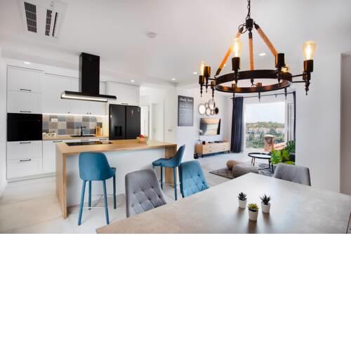 Apartment Eni
