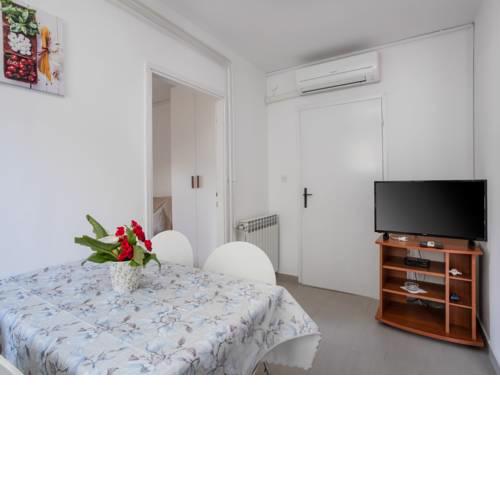 Apartment Folo.3