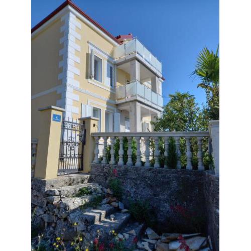 Apartment for 5 pers in Ika with sea view, balcony, air conditioning, WiFi 5025-1