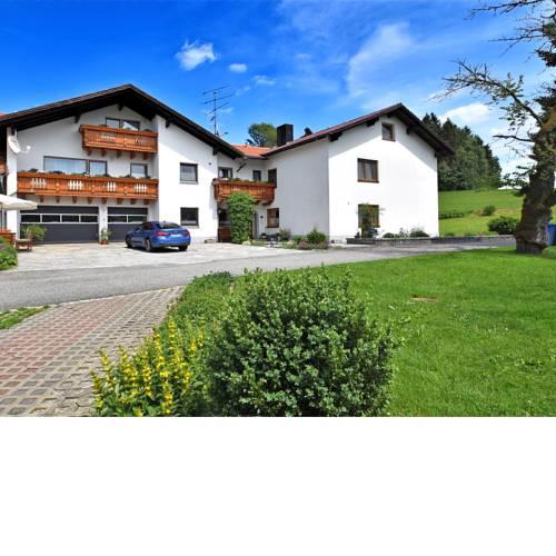 Cozy Apartment in Sonnen Bavaria near Forest