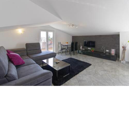 Apartment Goran
