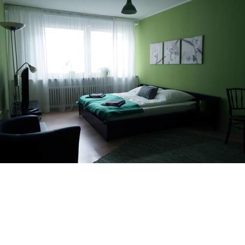 Apartment Green