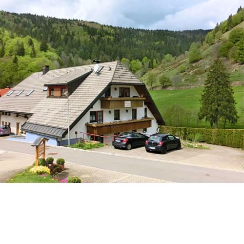 Cozy Apartment in Brandenberg with Balcony