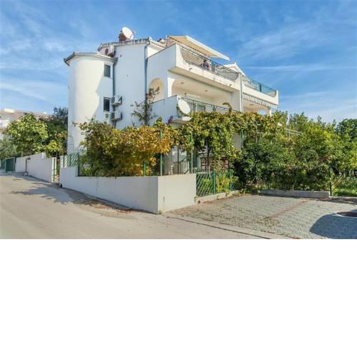Apartment Heliodor
