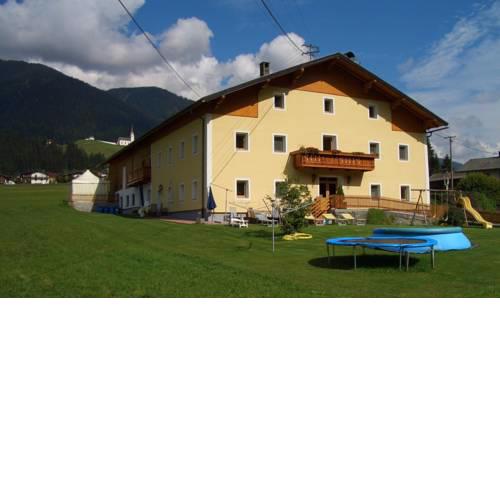 –Apartment Hof II
