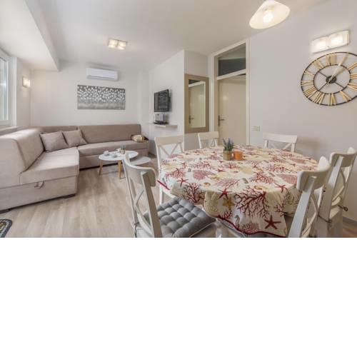 Apartment Ida