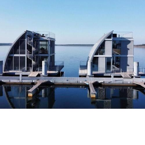 Apartment in a floating house on the Geierswalder See
