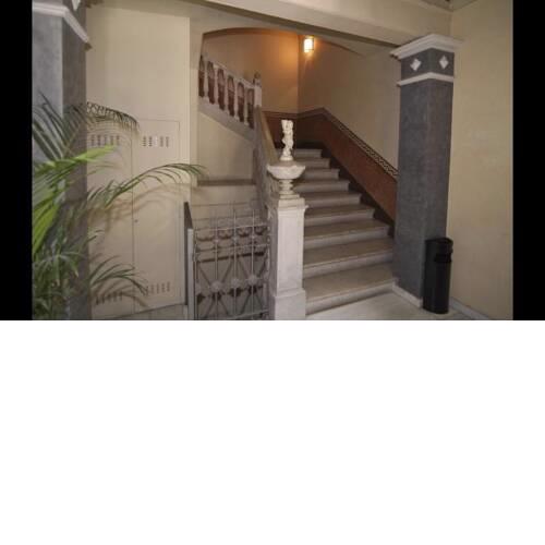 Apartment in Barcelona Sleeps 4 includes Air Con