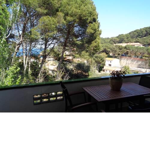 Apartment in Begur Sleeps 4 2 9
