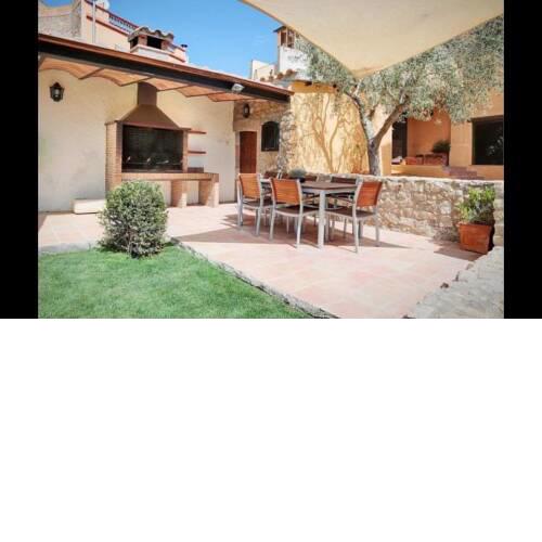 Apartment in Capmany Sleeps 5 includes Swimming pool and Air Con