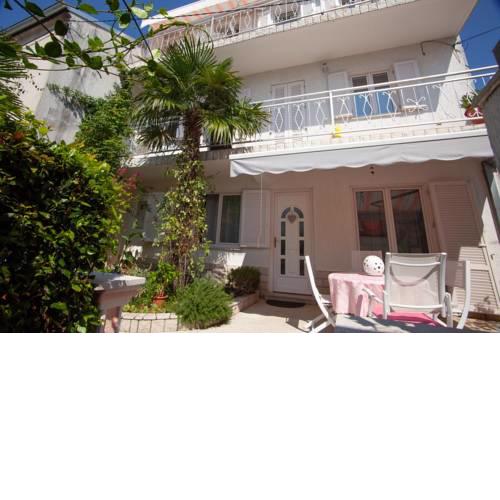 Apartment in Crikvenica 35776