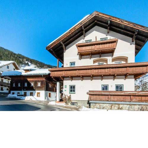 Apartment in Dienten am Hochkönig near Observation Deck