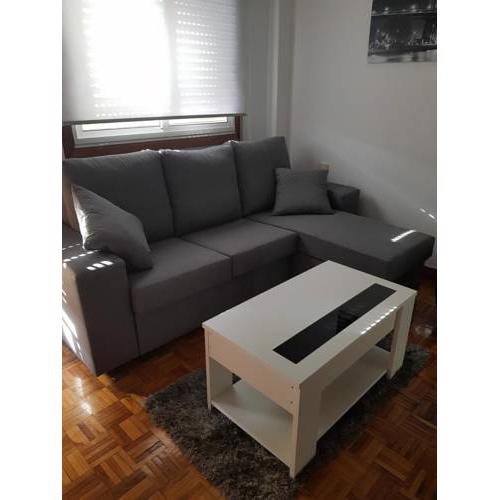 Apartment in Fragoso street, very spacious and close to Samil.