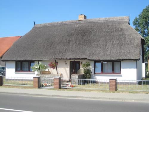 Apartment in Fuhlendorf 2771