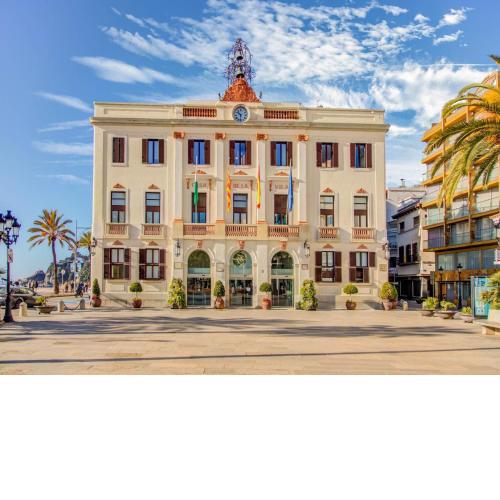 Apartment in Lloret de Mar with Private Outdoor Pool